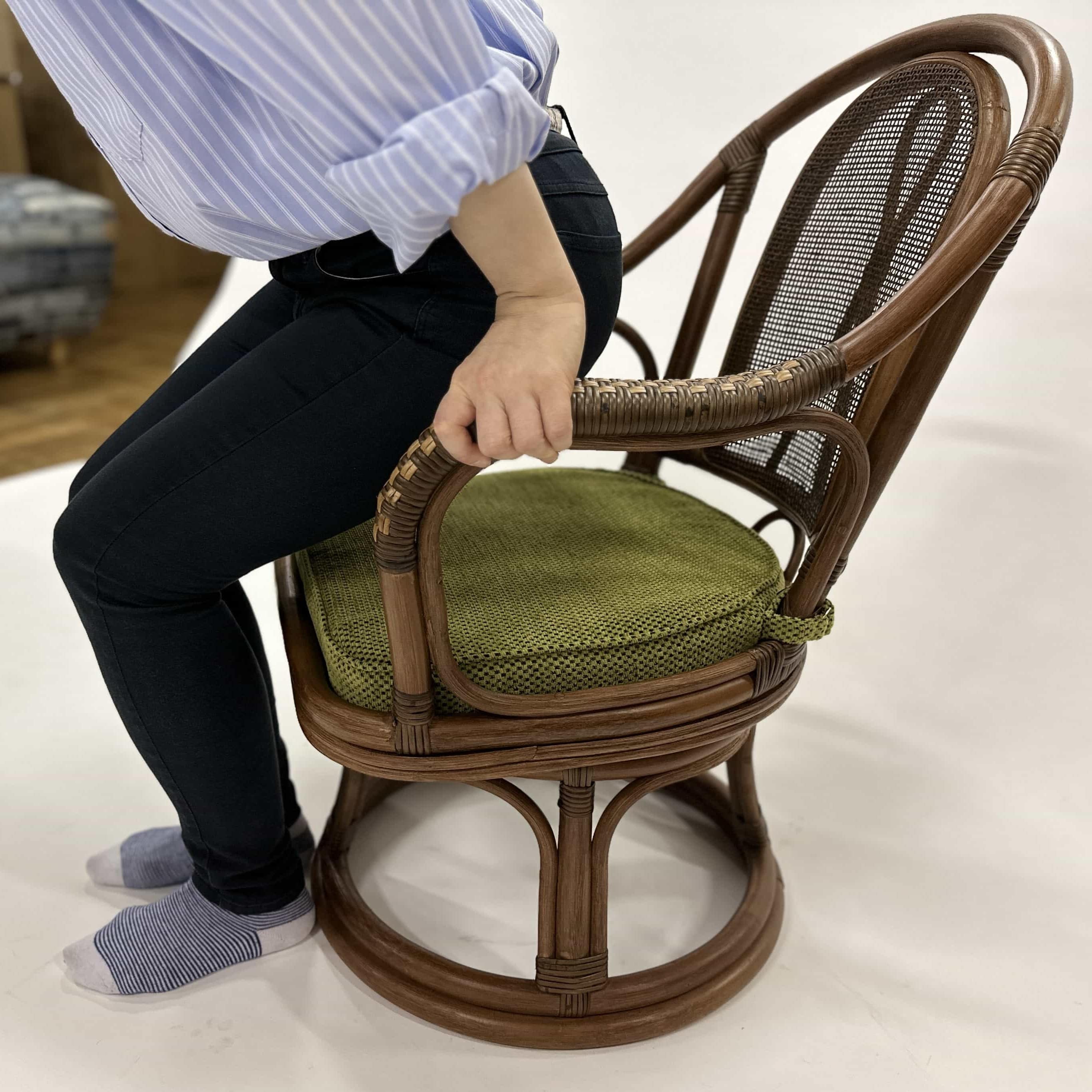 籐製 回転椅子 - 椅子/チェア
