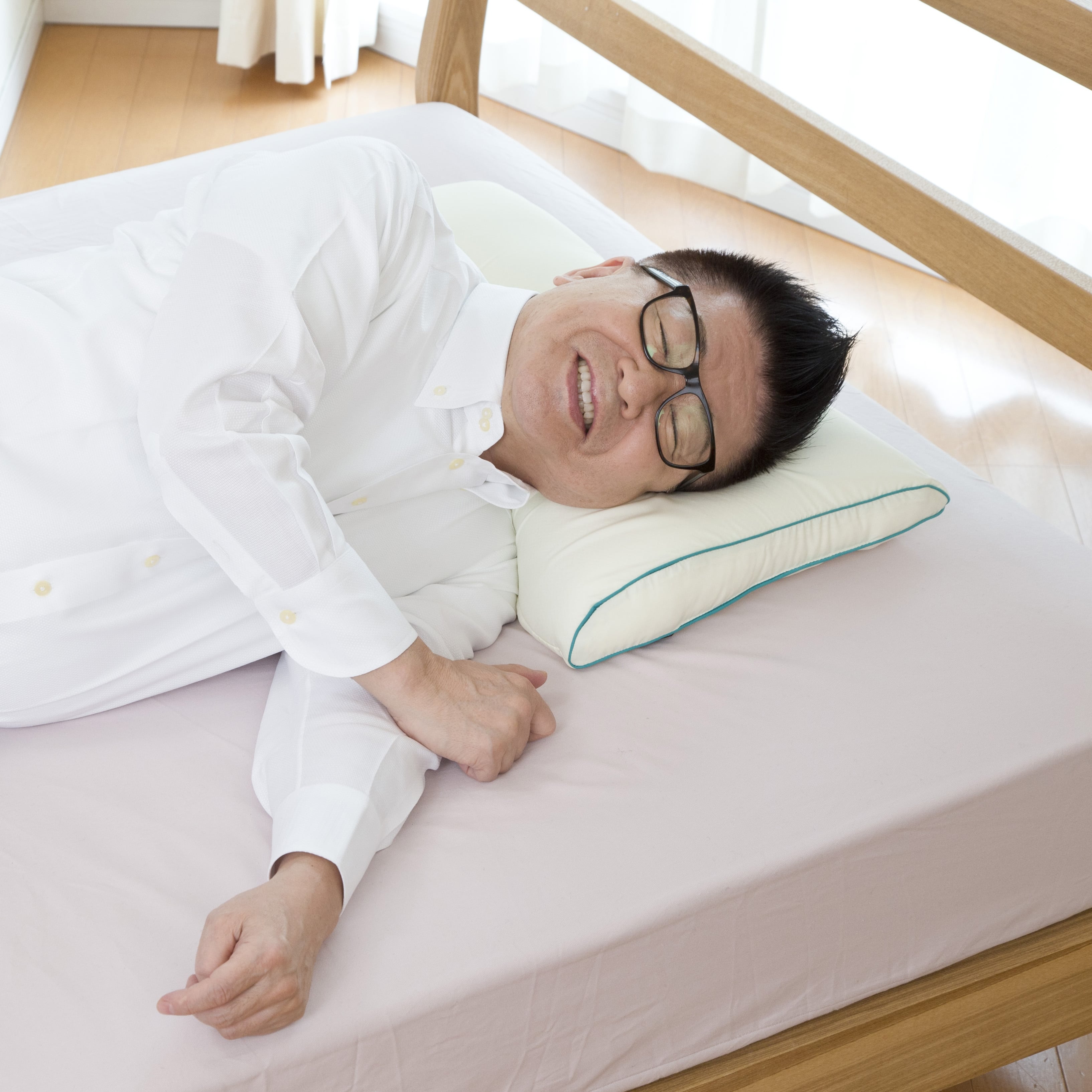 生島ヒロシの快眠健康枕 ネムレール