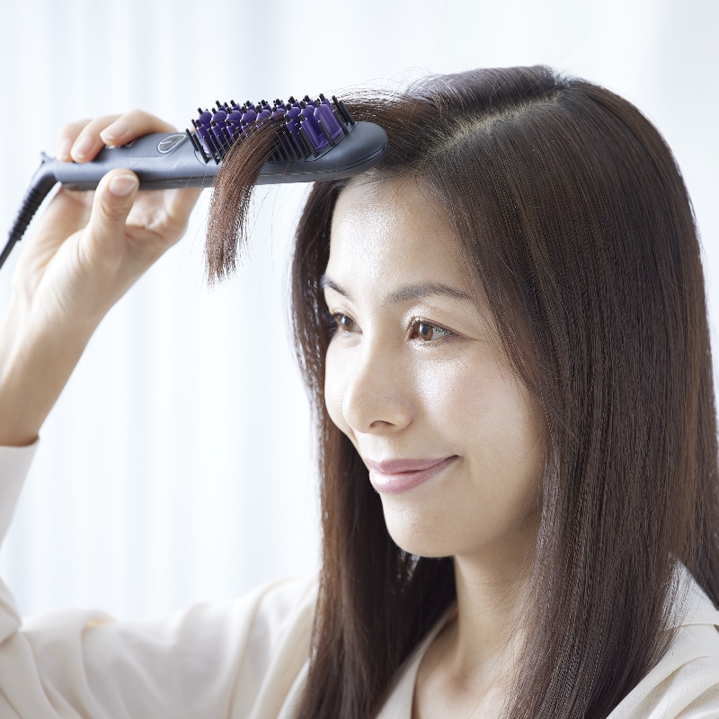 ブラシ型ヘアアイロン ダフニnano ヤーマン